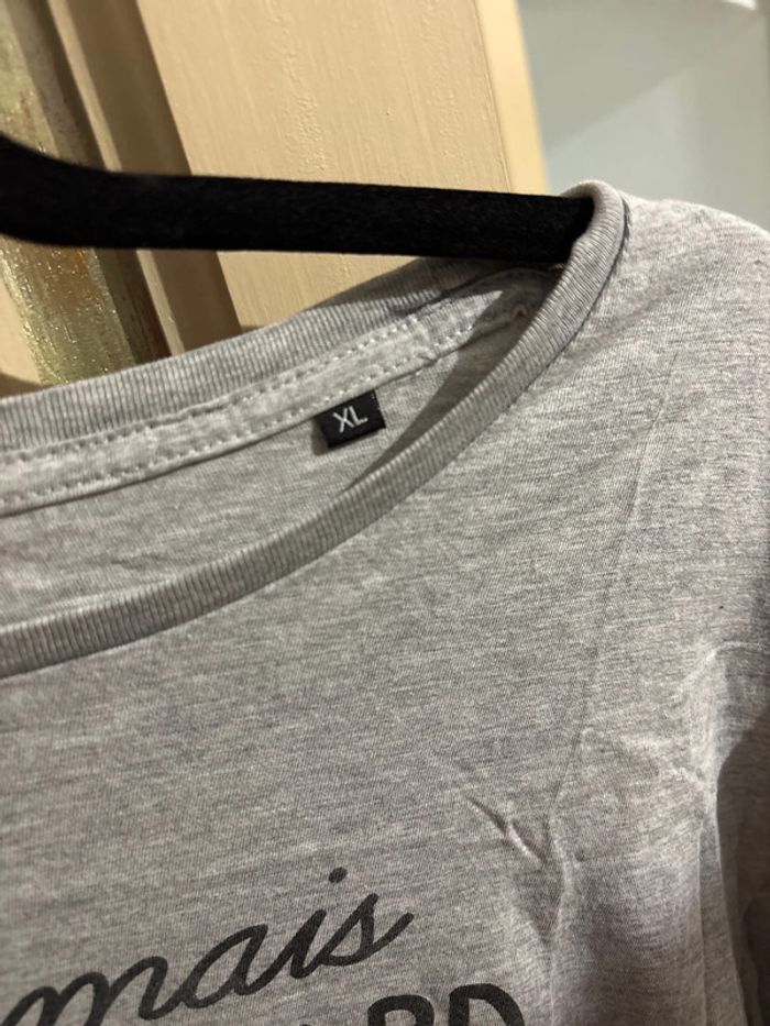 Tee shirt avec texte - photo numéro 2