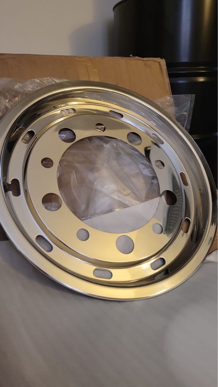 Enjoliveurs 22,5 camion - photo numéro 3