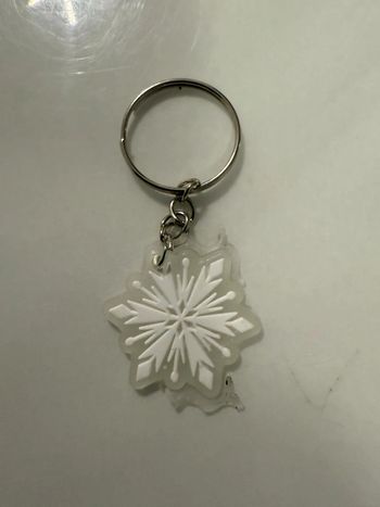 Porte clé étoile neuf