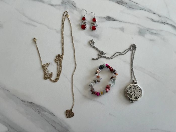Lot bijoux
