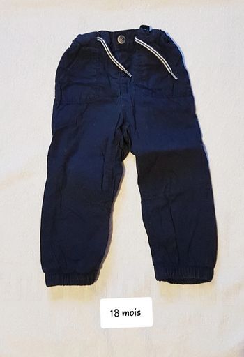 Pantalon kiabi 18 mois