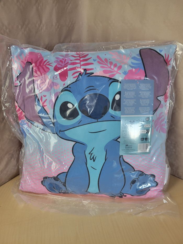 Coussin Stitch 38cm
