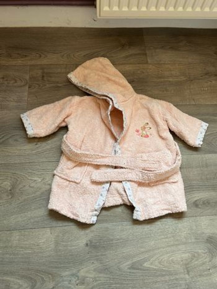 Peignoir carré blanc