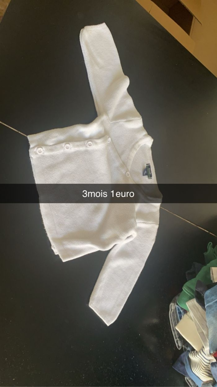 Vente vêtements bébé garçon - photo numéro 1