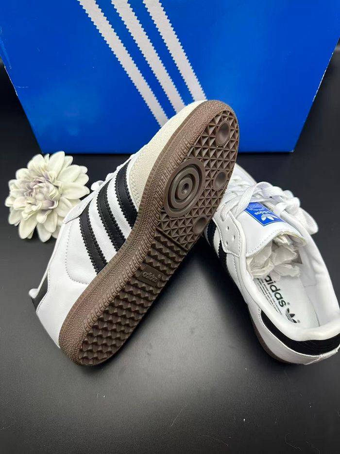 adidas Originals SAMBA OG -- Taille 37 - photo numéro 4