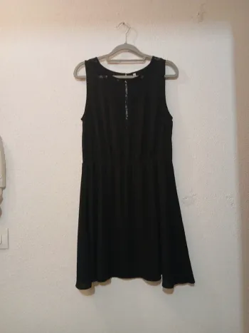 Robe noir basic en dentelle doublée " America today" taille s