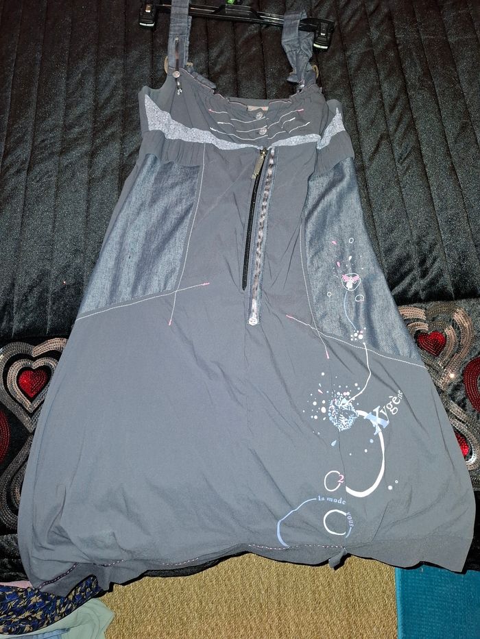 Robe - photo numéro 2