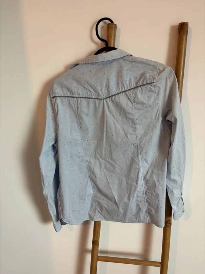Chemise bleu clair - photo numéro 2