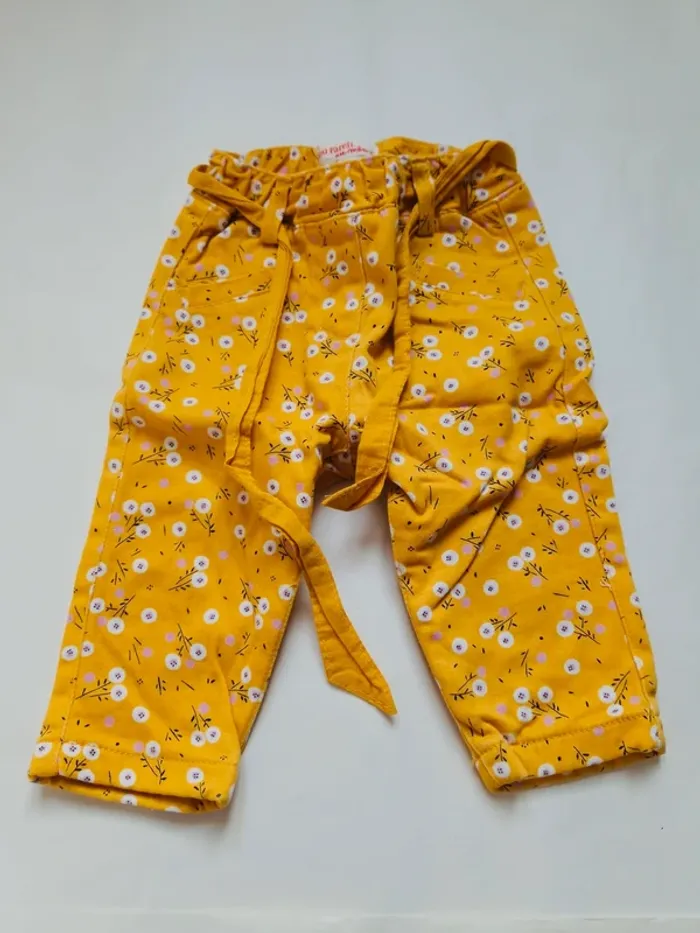 Lot 10 pantalons fille 6 mois - photo numéro 7