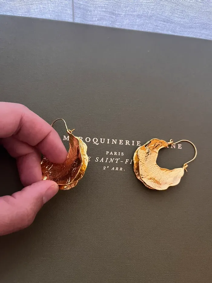 Créoles effet feuilles d’or martelées - photo numéro 2