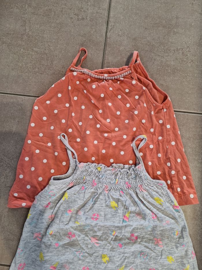 2 tee shirt sans manche - photo numéro 3