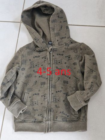 1 veste a capuche vert kaki avec motifs marque tex 4-5 ans