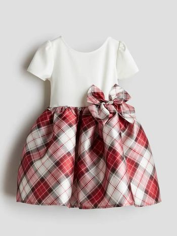 Robe à Jupe évasée avec un Jolie noeud