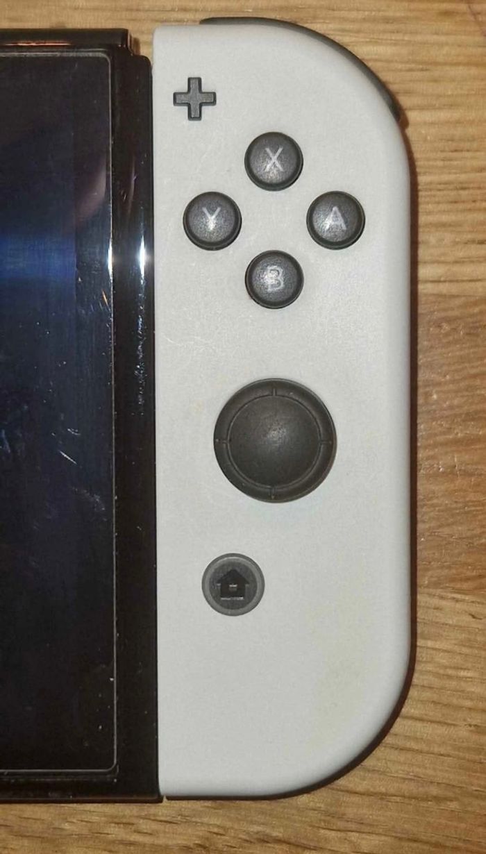 Nintendo Switch Oled - photo numéro 6