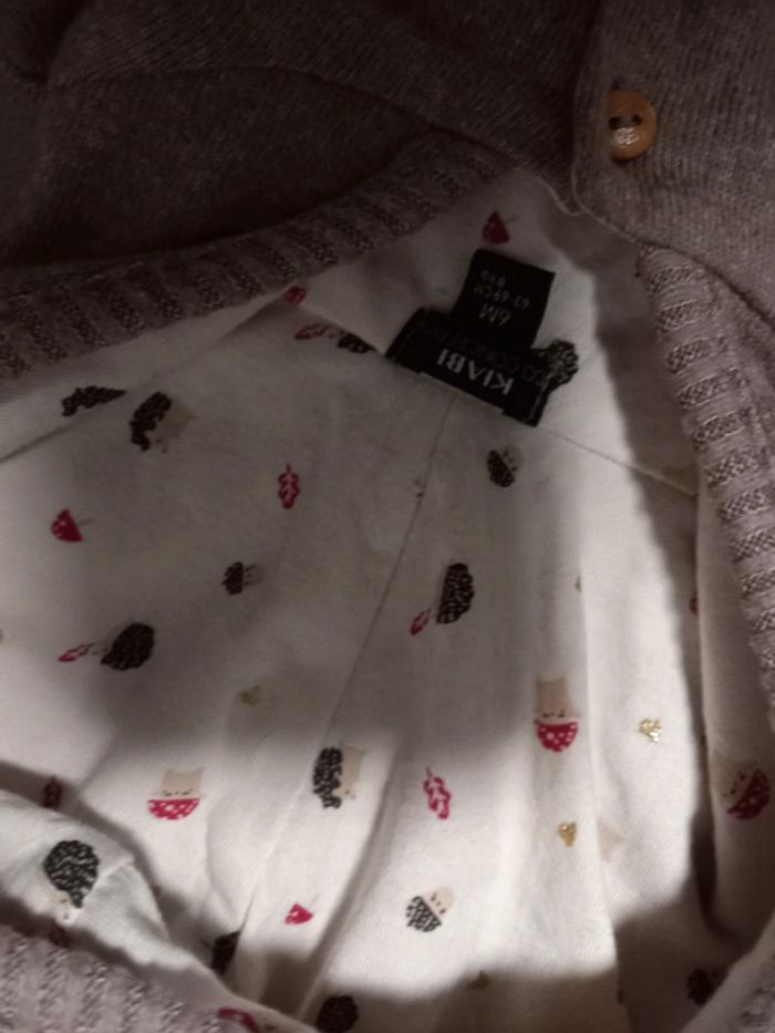 Veste 6 mois fille - photo numéro 3