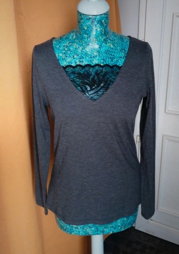 Joli tee shirt manches longues