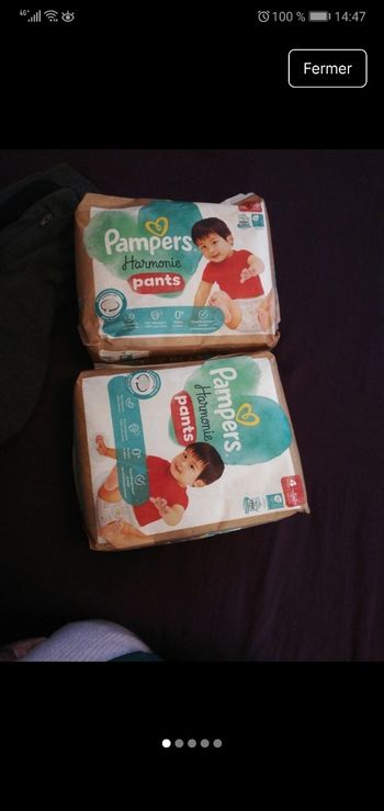 Lot de 64 couches culottes PAMPERS