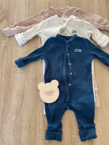 Lot de 3 combinaisons - Taille 3 mois
