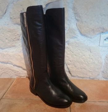Superbe botte haute en cuir noir aldo neuve  pointure  36