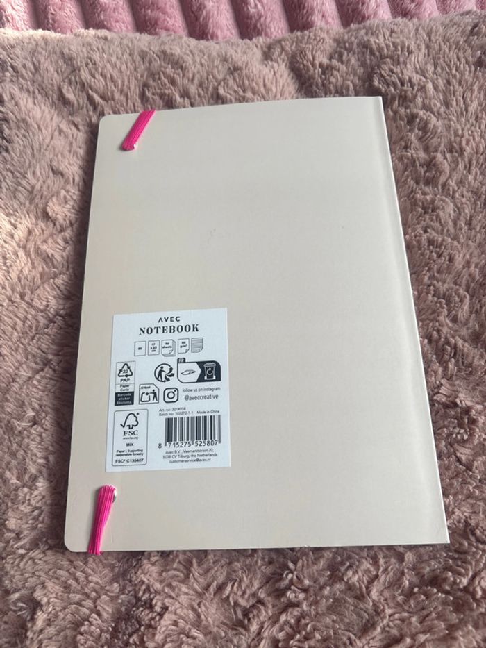 Cahier - photo numéro 3