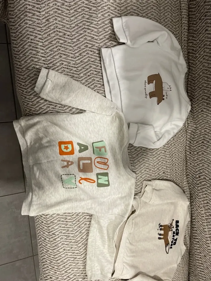 Lot de 5 sweat 24 mois - photo numéro 2
