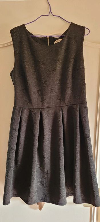 Robe noir