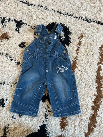 Salopette en jeans bébé