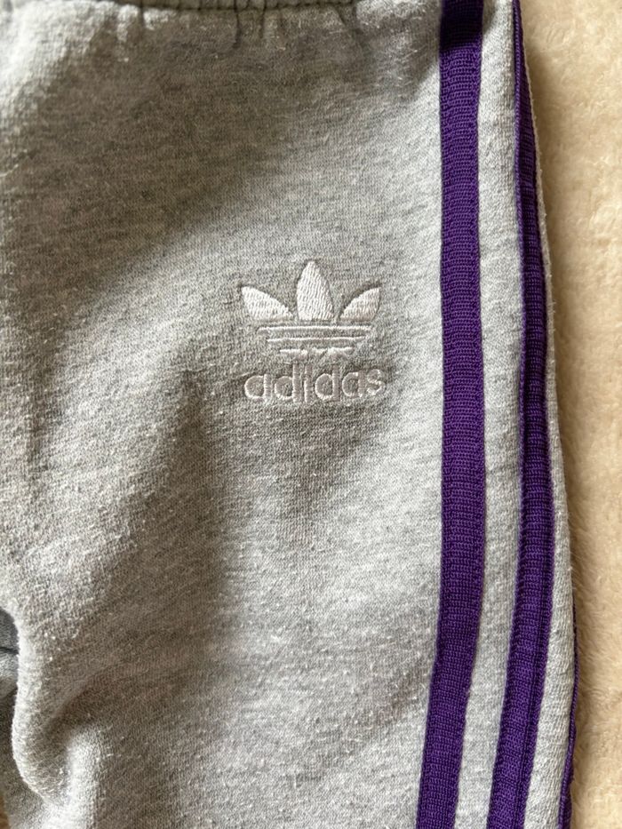 Ensemble jogging et gilet Adidas bébé 6-9 mois - photo numéro 4