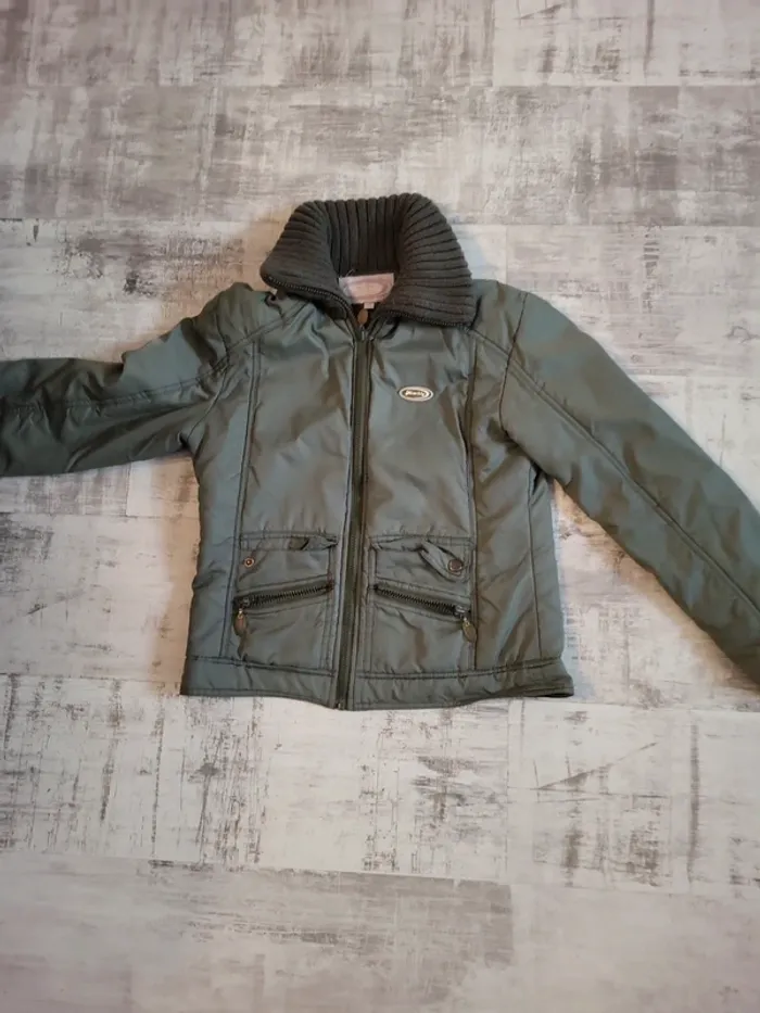 Blouson kaki col en laine