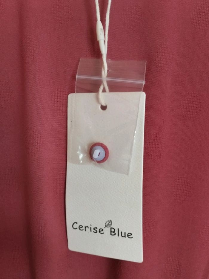 Robe cache coeur .manches longues. Marque cerise bleu. - photo numéro 6