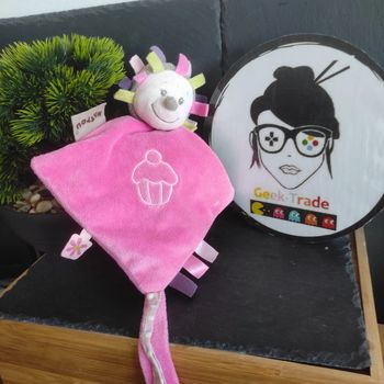 Doudou Nattou Herisson Rose Vert Violet Gâteau Cupcake Pois #geektradedoudou