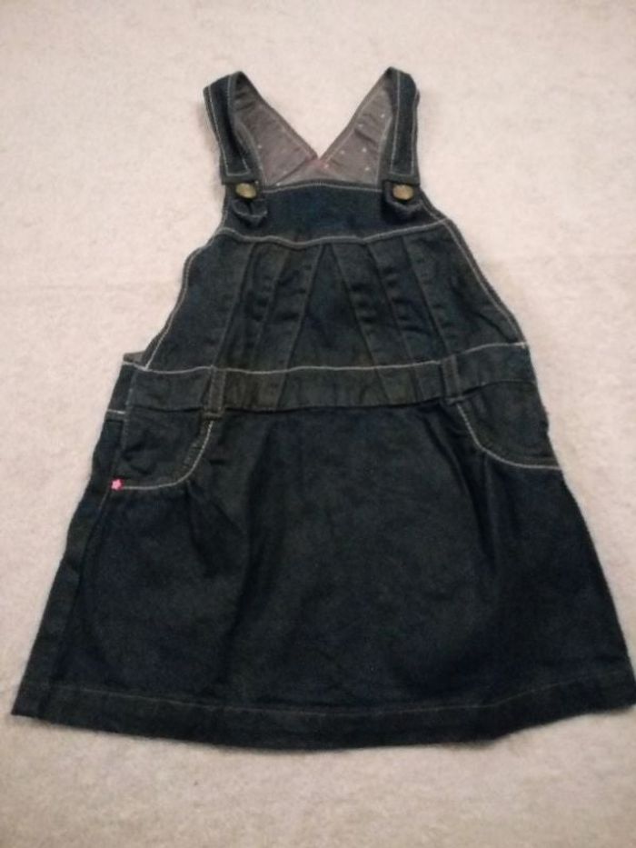 Robe Obaïbi 9-12 mois (réf perso F-F27)(familleac72)