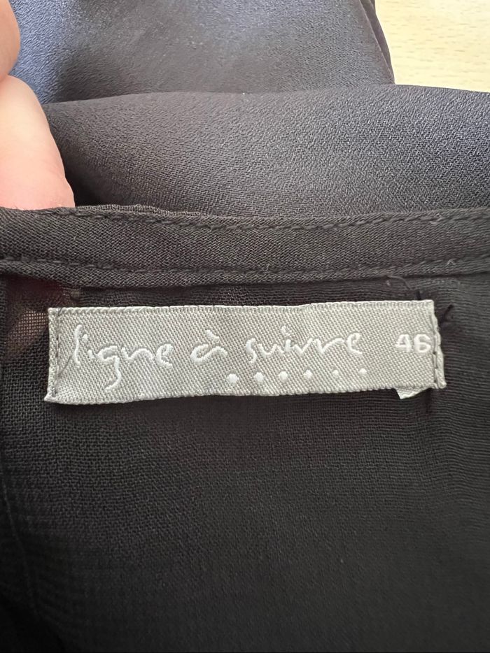 Blouse noire marque Ligne à suivre taille 46 - photo numéro 3