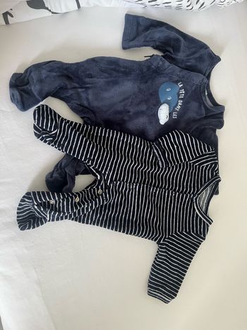 Lot de 2 pyjamas naissance