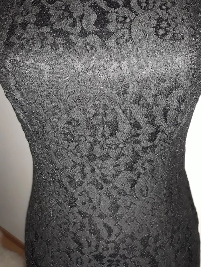 🥀 Magnifique robe neuve dentelle H&M taille 36 - photo numéro 4