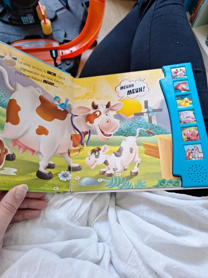 Livre sonore les voix des animaux de la ferme - photo numéro 2