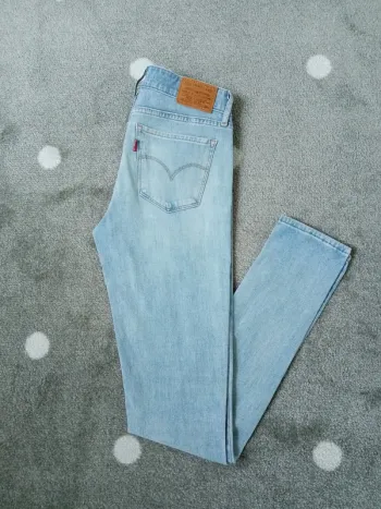 Levi's. Jean skinny 711