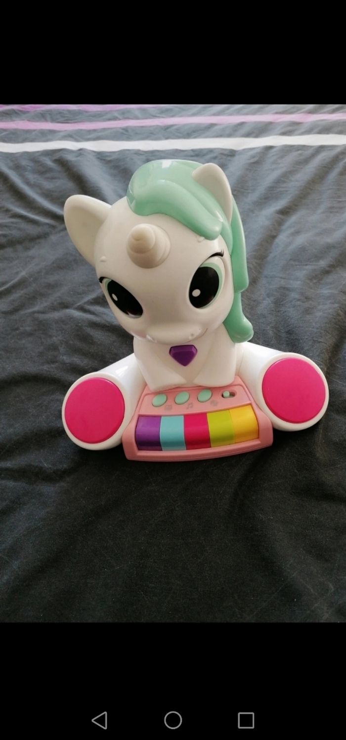 Licorne musicale vtech - photo numéro 2