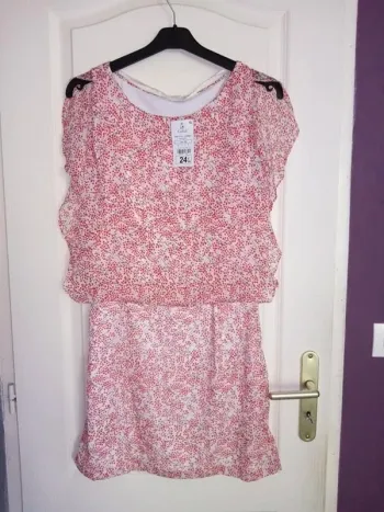 Robe volantée doublé Gémo taille 38 neuf