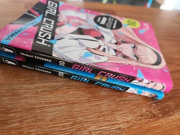 Lot de 2 manga : Girl.. crush