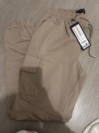 Pantalon berbuda kaki