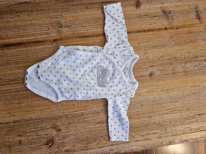 Ensemble pyjama, body et bavoir - photo numéro 6