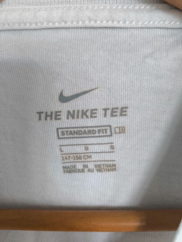 Tee shirt Nike blanc taille L - photo numéro 4