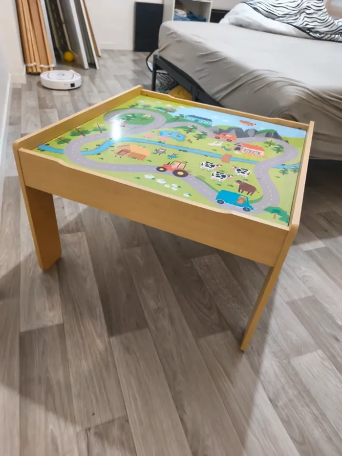 Table d'activité pour voitures , trains, camions - photo numéro 2
