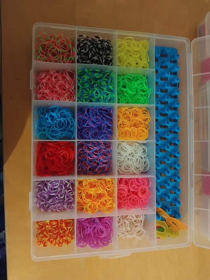 2 boîtes d’élastique pour bracelets - photo numéro 3