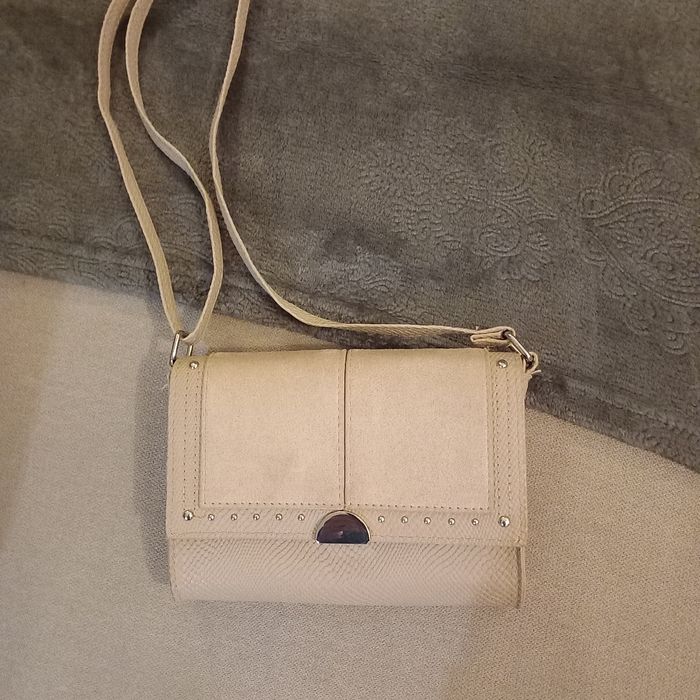 Pochette bandoulière