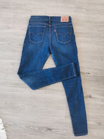 Jeans Levi's 710 Super Skinny W28/L30