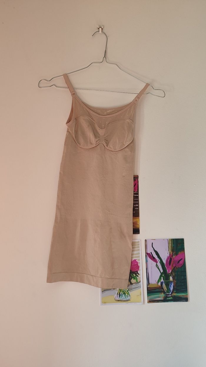 Fond de robe chair gainante taille XS - photo numéro 2