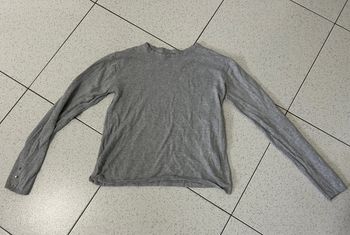 Pull gris