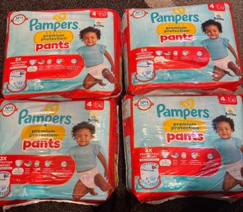 couche Pampers pants taille 4